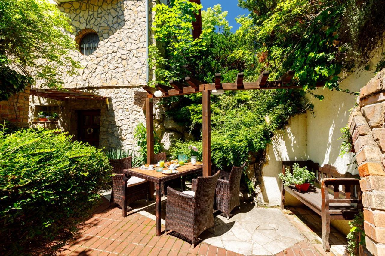 Villa Muzsa Deluxe Балатонфюред Экстерьер фото